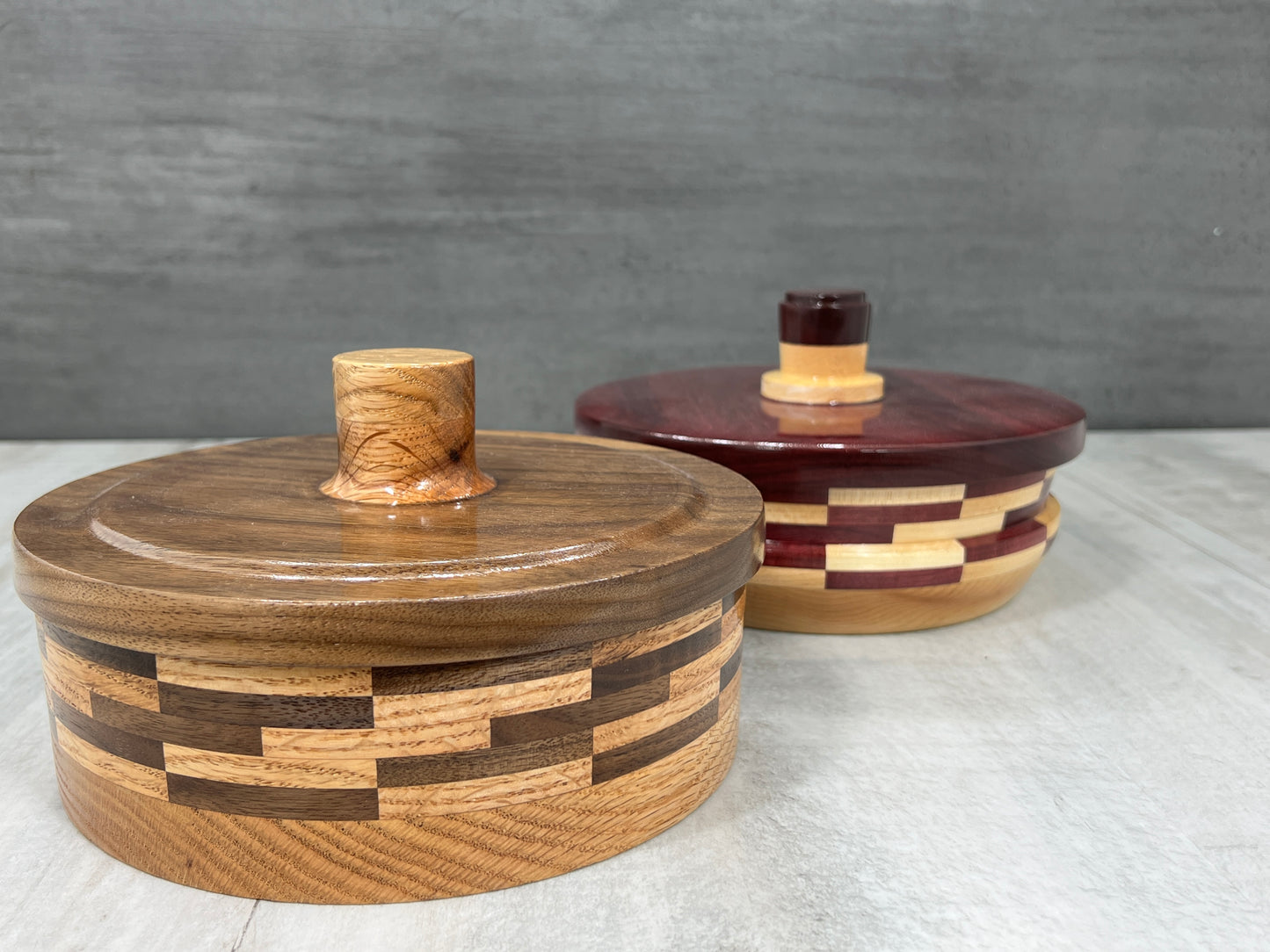Cuencos de madera hechos en casa