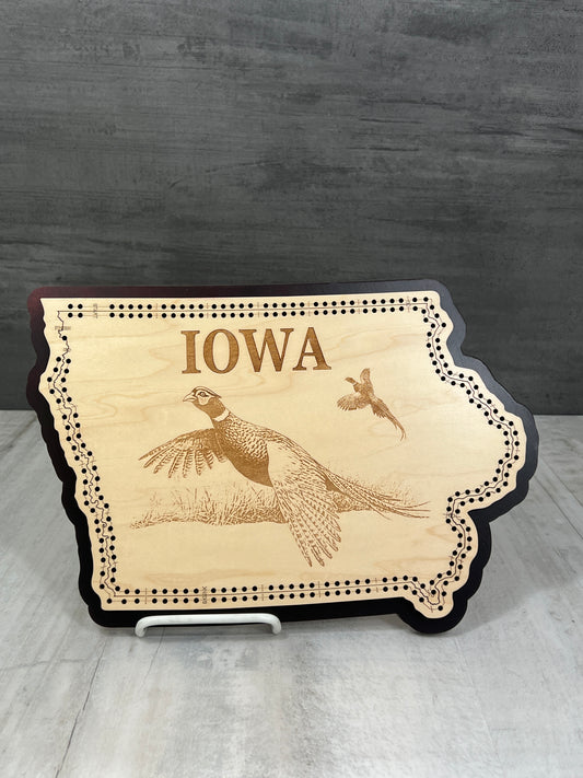 Tablero de cribbage con forma de faisán de Iowa