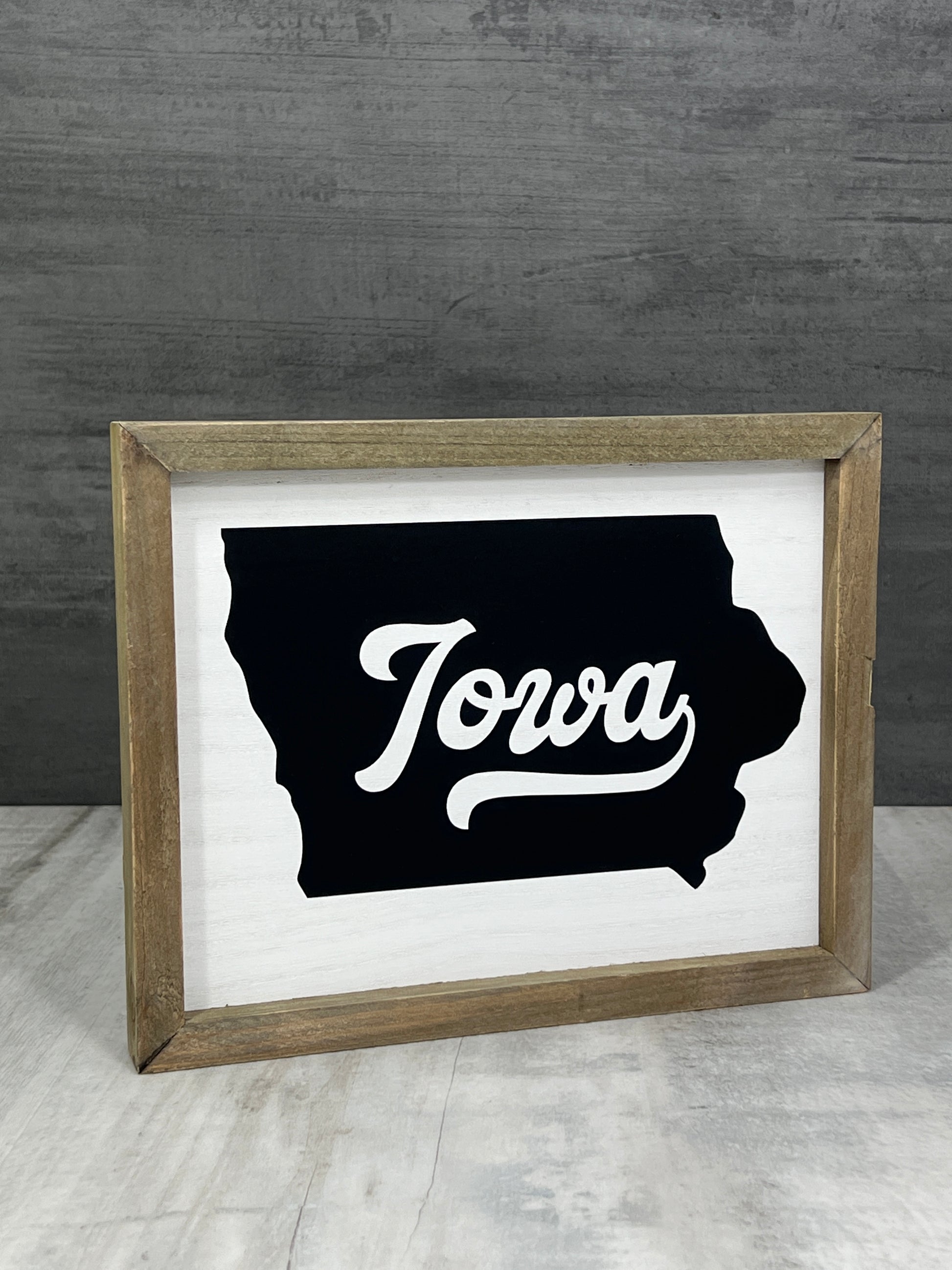 DSM/Iowa Box Sign 8x10 – Heart of Iowa Market Place
