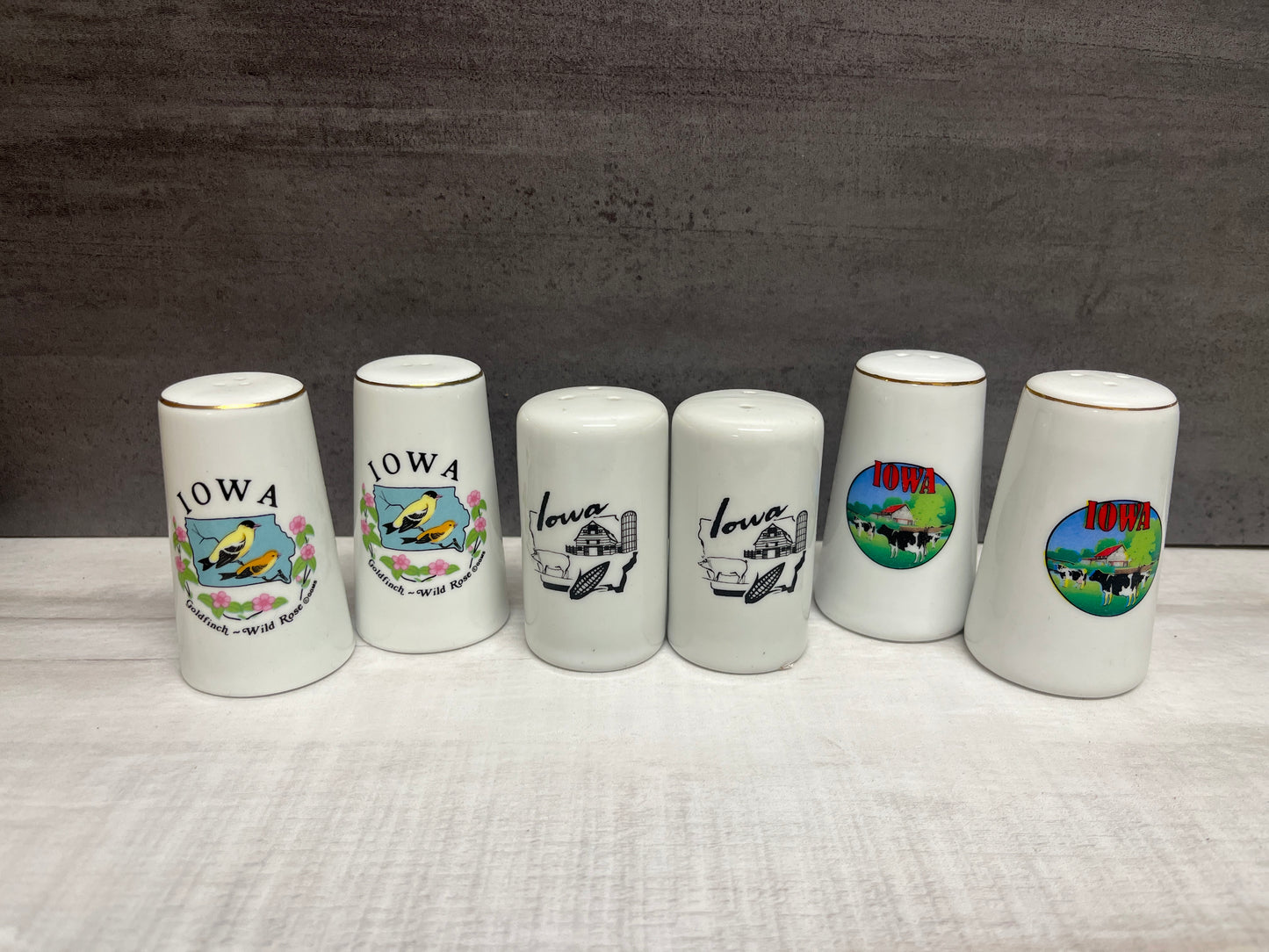 Saleros y pimenteros