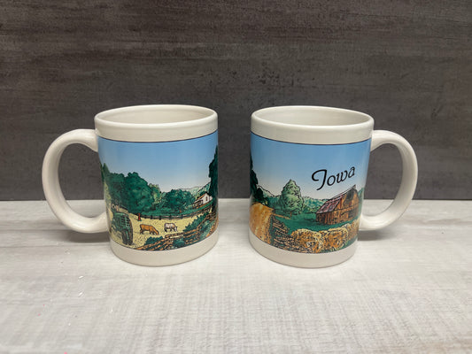 Iowa Barn Scene Mug