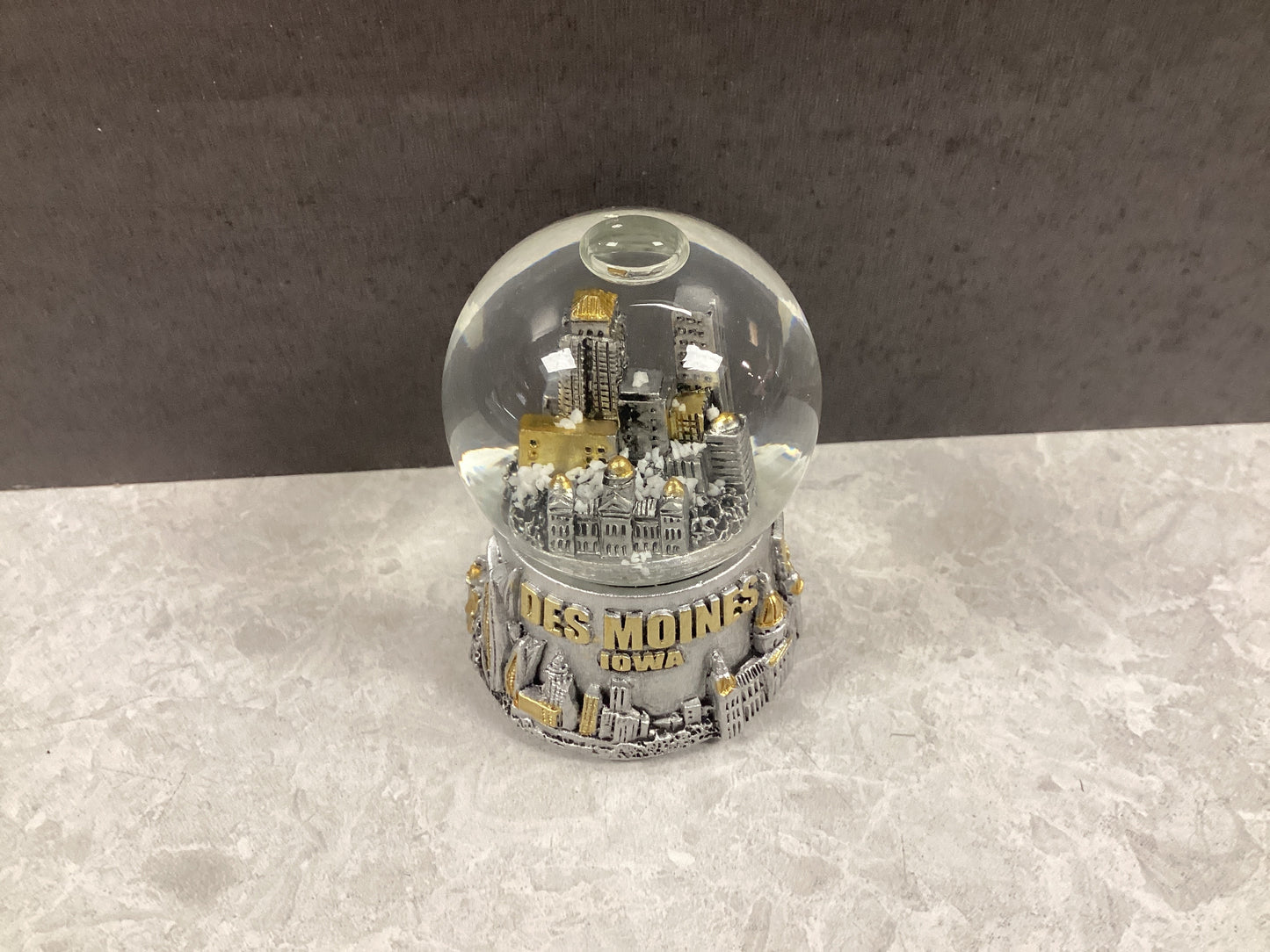 Mini Des Moines Water Globe
